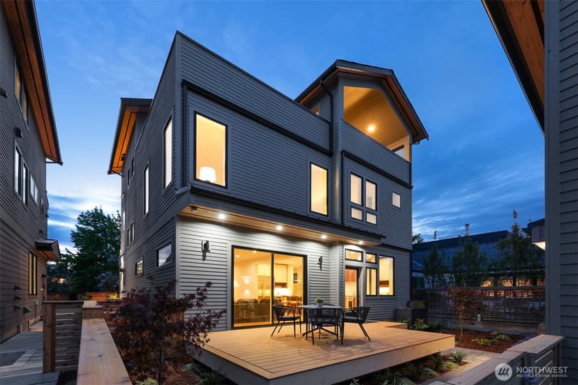 Property photo for 2010 McGilvra Boulevard E, Seattle photo 29