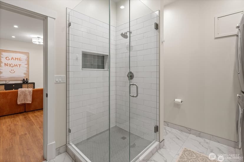 Property photo for 2337 N 61st Street, Seattle photo 32