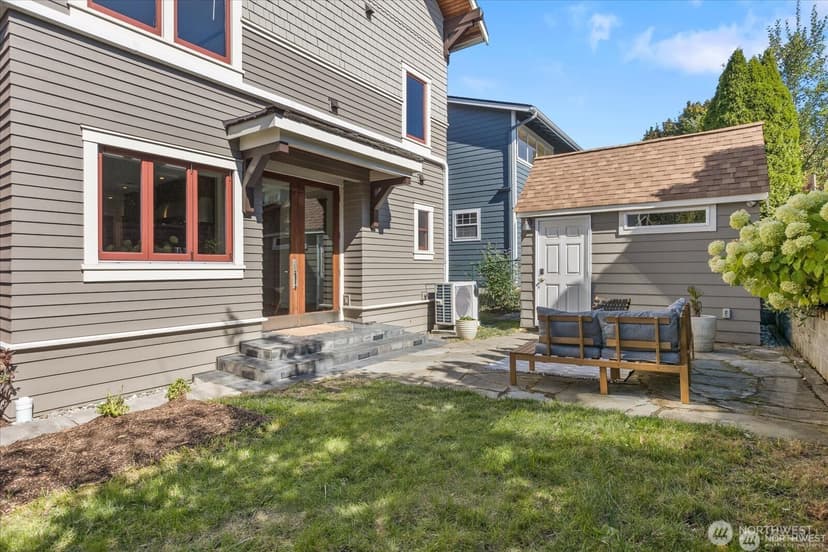 Property photo for 2337 N 61st Street, Seattle photo 36