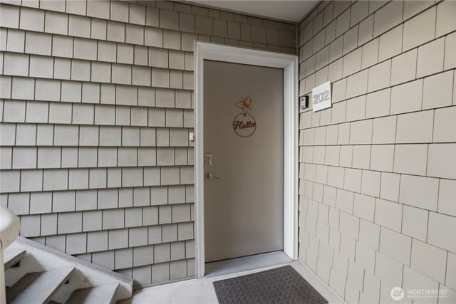 Property photo for 1 Broadway #202, Tacoma photo 2