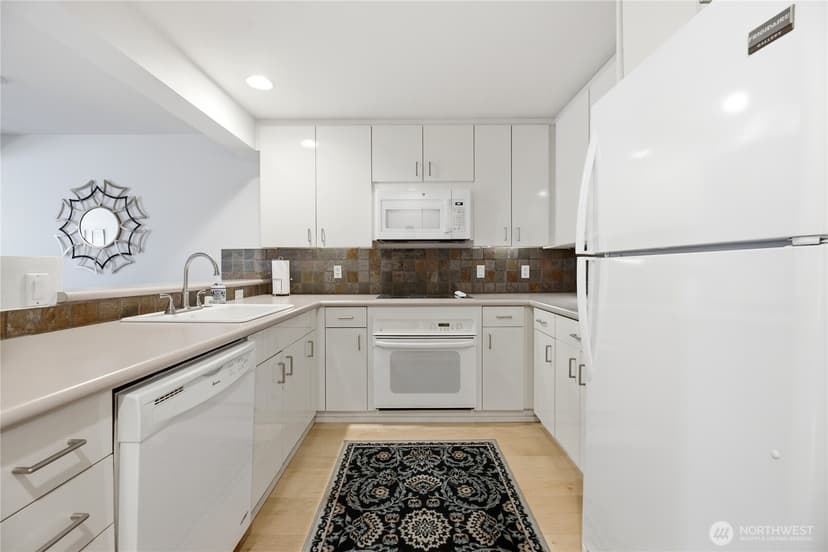 Property photo for 1 Broadway #202, Tacoma photo 9