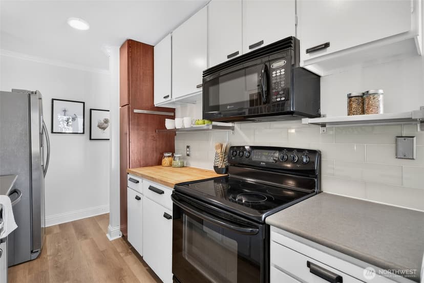 Property photo for 400 Melrose Avenue E #509, Seattle photo 11