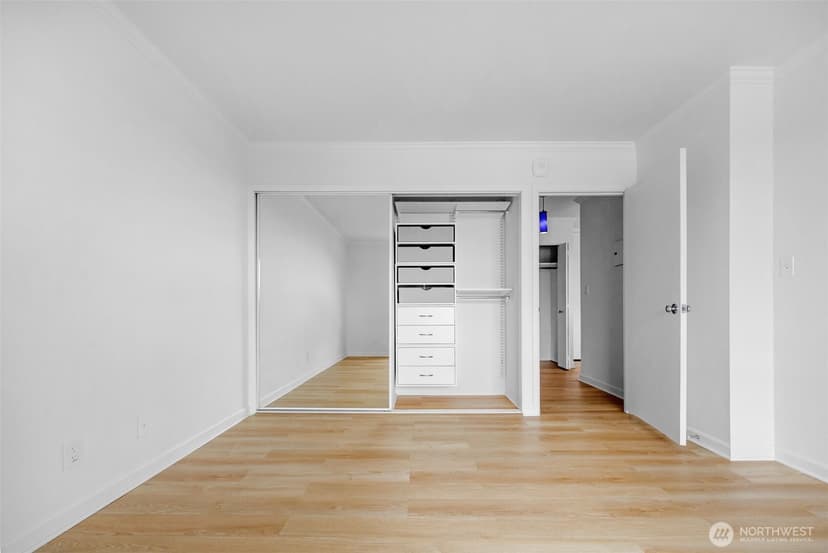 Property photo for 6533 Seaview Avenue NW #710A, Seattle photo 12