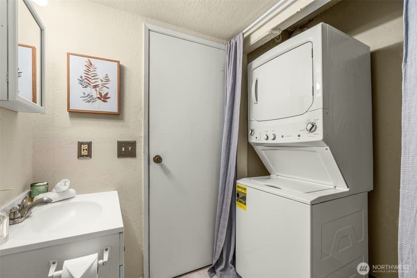 Property photo for 423 75th Street SE #A7, Everett photo 21