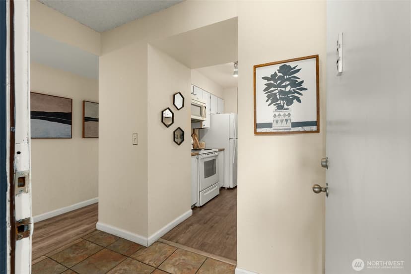 Property photo for 423 75th Street SE #A7, Everett photo 4