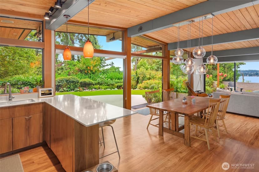 Property photo for 7529 SE 40th Street, Mercer Island photo 18