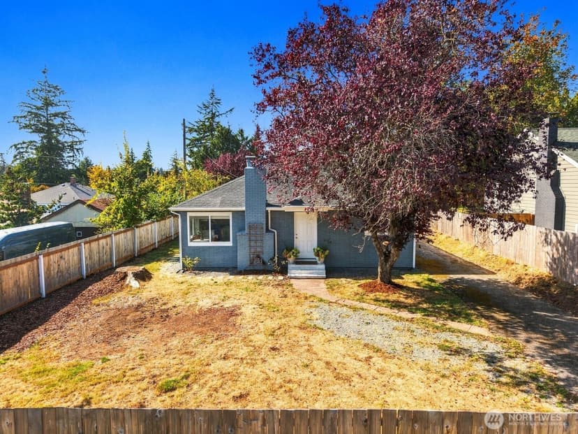 Property photo for 15215 8th Avenue NE, Shoreline photo 31