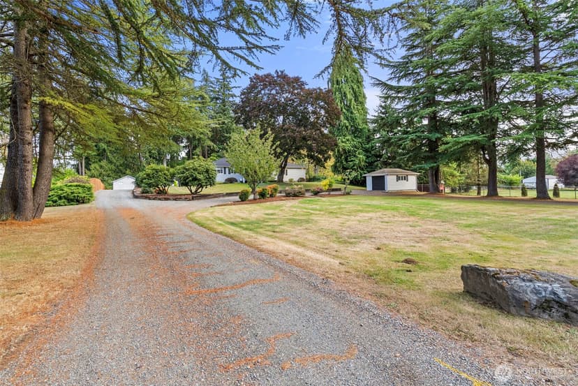Property photo for 2525 112th Avenue E, Edgewood photo 24