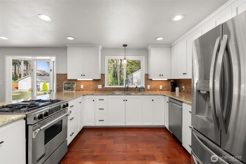 Property photo for 2525 112th Avenue E, Edgewood photo 7