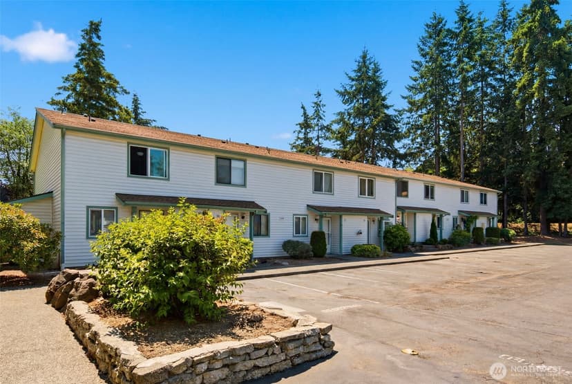 Property photo for 1725 SW 318th Place #49A, Federal Way photo 33