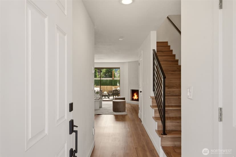 Property photo for 1725 SW 318th Place #49A, Federal Way photo 2
