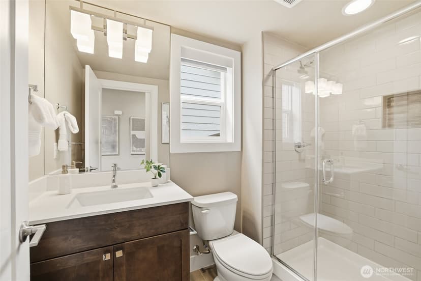 Property photo for 24387 NE 24th Street, Sammamish photo 10