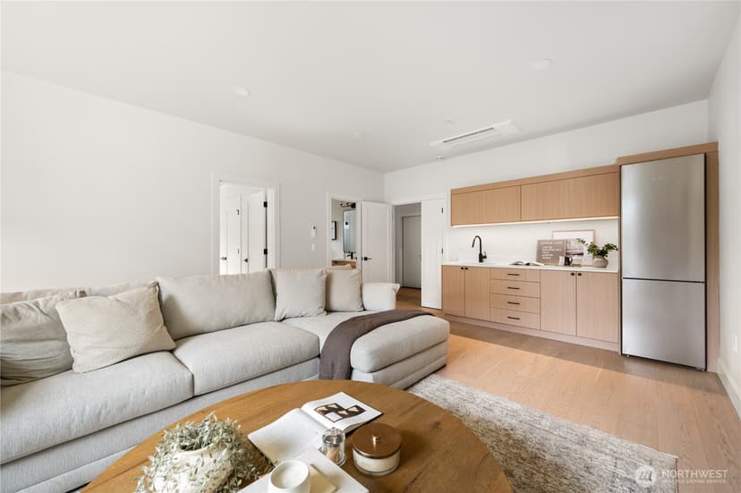 Property photo for 9909 Unit B NE 200th, Bothell photo 15