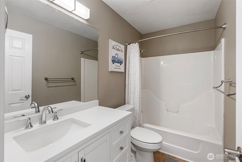 Property photo for 2008 Becky Avenue, Port Orchard photo 21