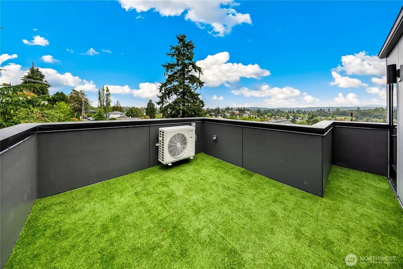 Property photo for 4511 A 34th Avenue S, Seattle photo 32