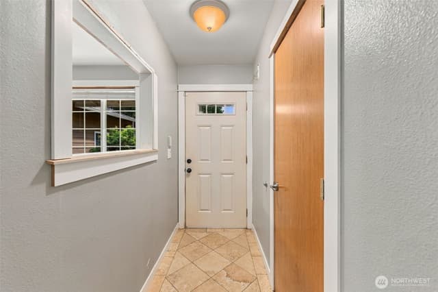 Property photo for 7721 Locust Avenue E, Bonney Lake photo 3
