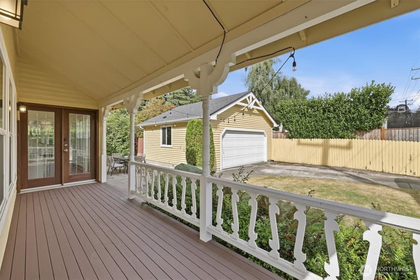 Property photo for 560 N 76th Street, Seattle photo 29