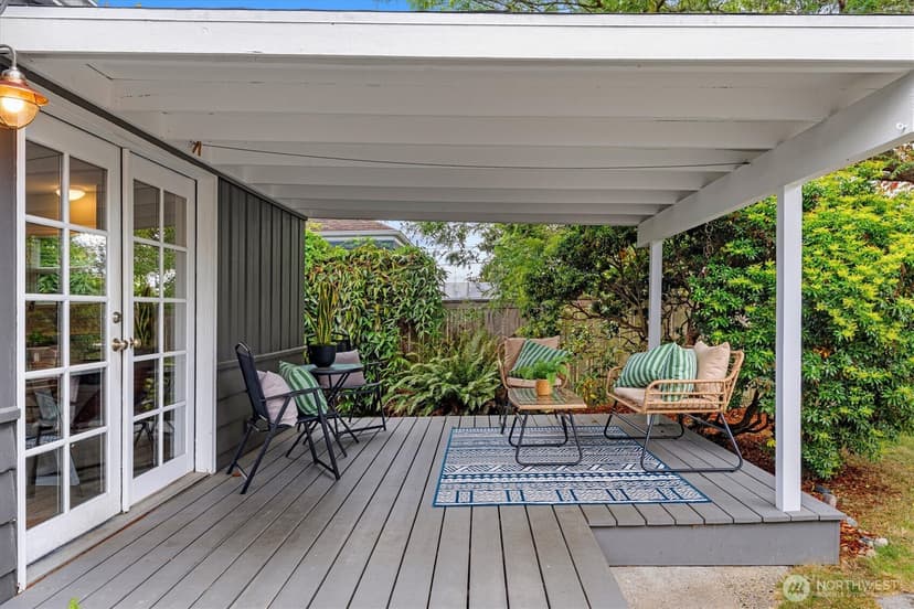 Property photo for 7915 34th Avenue SW, Seattle photo 13