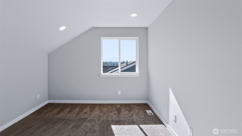Property photo for 18801 124th Avenue SE, Renton photo 29