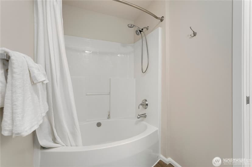 Property photo for 4030 S 213 Court #G, SeaTac photo 15
