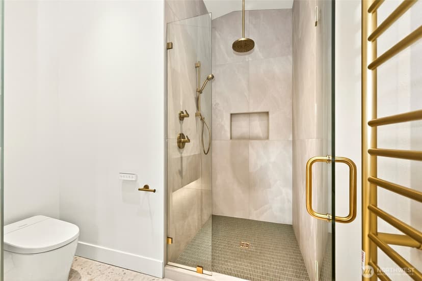 Property photo for 22016 Vine Road, Brier photo 16