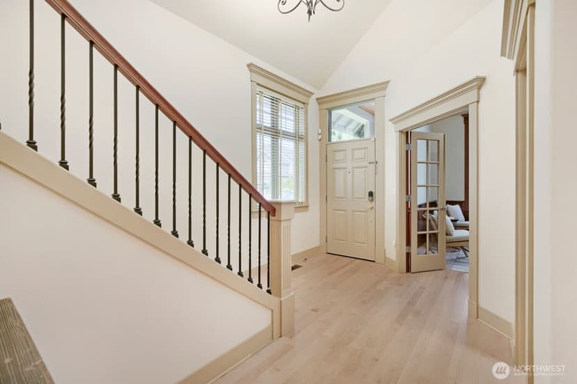 Property photo for 23527 NE 13th Place, Sammamish photo 5