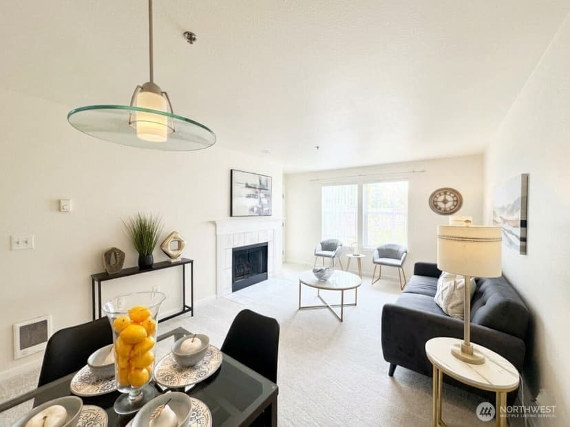 Property photo for 2610 118th Avenue SE #5-202, Bellevue photo 2