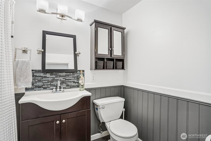 Property photo for 250 NW Dogwood Street #E104, Issaquah photo 21