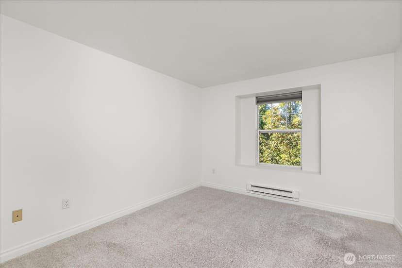 Property photo for 7711 NE 175th Street #308, Kenmore photo 26