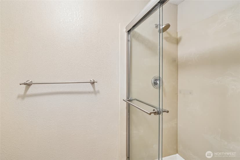 Property photo for 11641 NE 95th Street, Kirkland photo 21