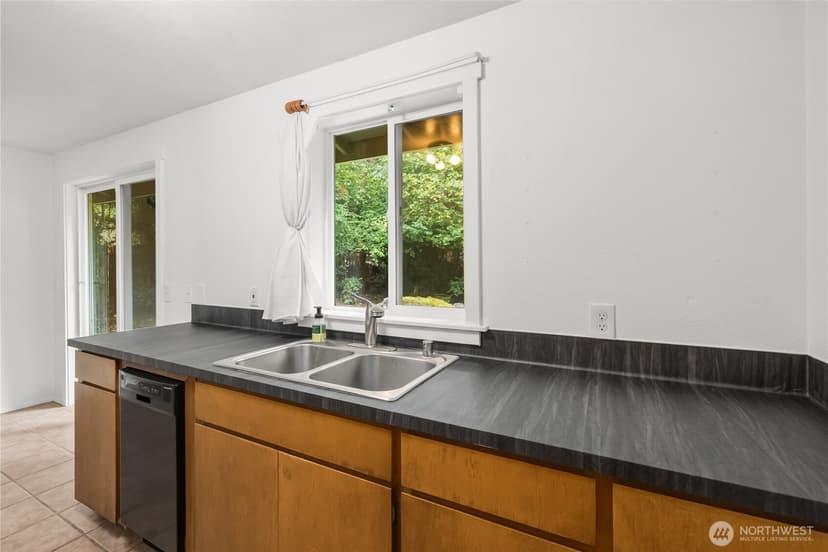Property photo for 13614 96th Avenue NW, Gig Harbor photo 11