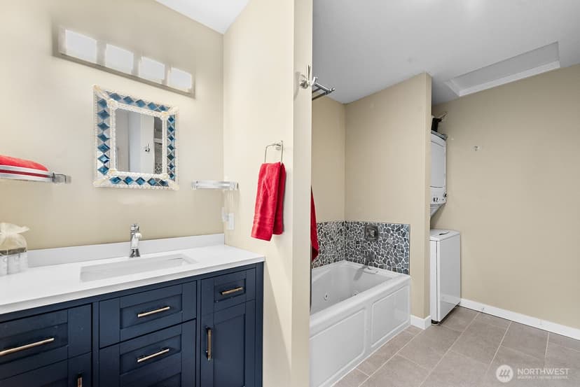 Property photo for 517 NW Old Orchard Way, Poulsbo photo 17
