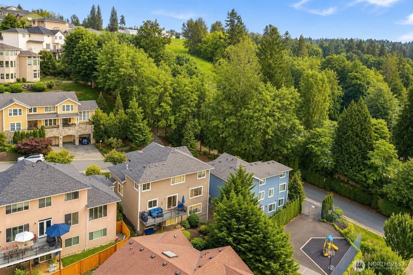 Property photo for 8218 NE 187th Way, Kenmore photo 39