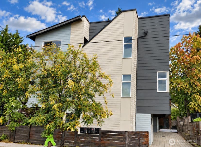 Property photo for 4224 6th Avenue NW, Seattle photo 2
