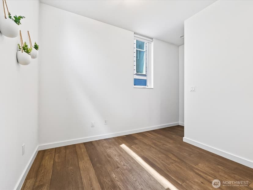 Property photo for 1339 15th Avenue S, Seattle photo 23