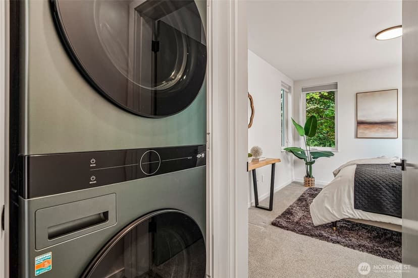 Property photo for 731 S Southern Street #6, Seattle photo 24