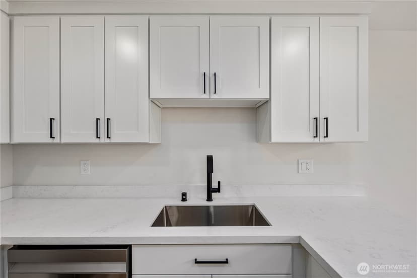 Property photo for 2201 NW 64th Street #D, Seattle photo 17