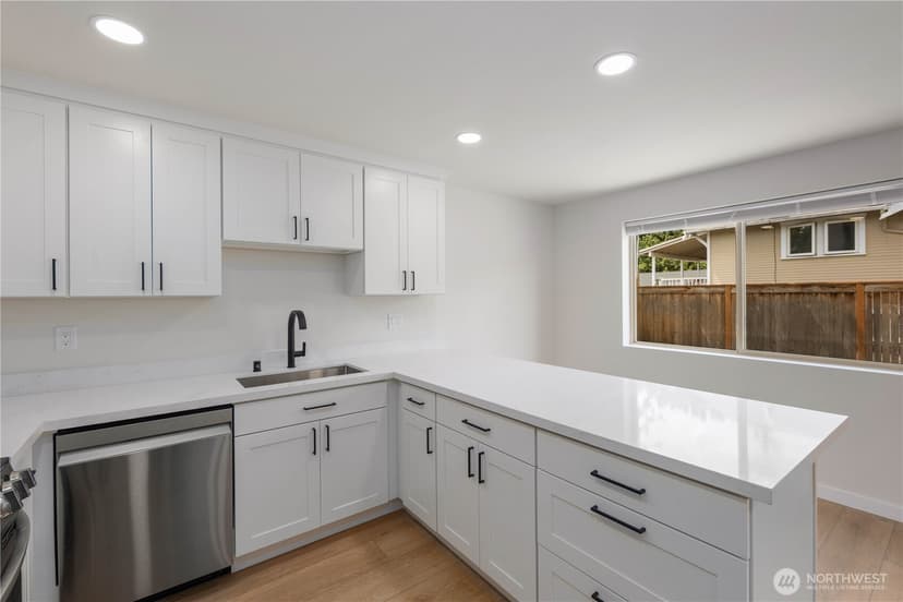 Property photo for 2201 NW 64th Street #D, Seattle photo 18