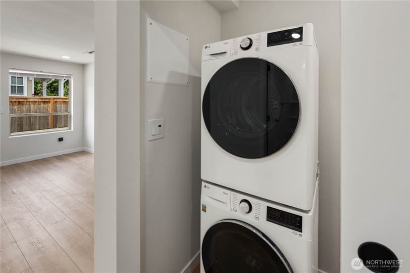 Property photo for 2201 NW 64th Street #D, Seattle photo 29