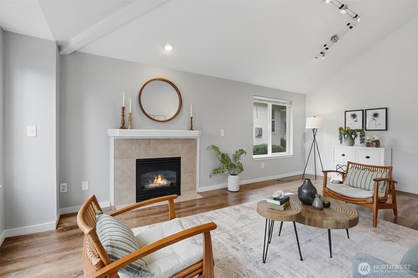 Property photo for 5012 Freeport Lane #B, Mukilteo photo 15