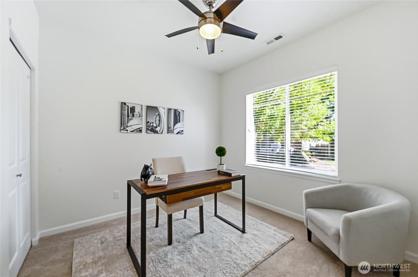 Property photo for 7624 NE 201st Place, Kenmore photo 8