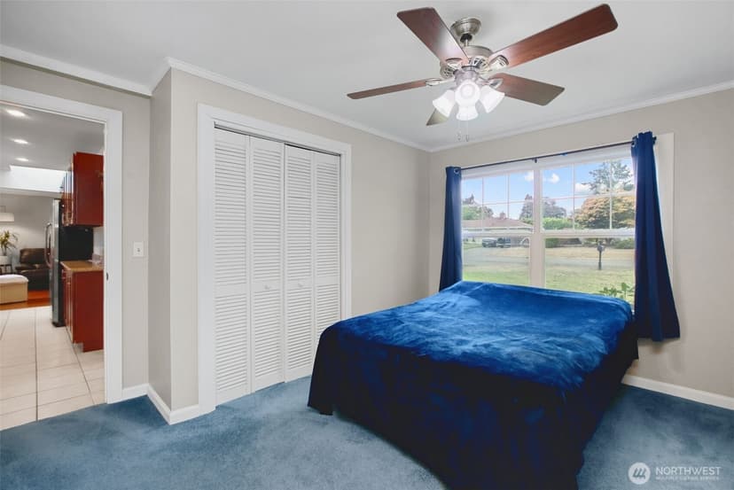 Property photo for 9006 Lawndale Avenue SW, Lakewood photo 14