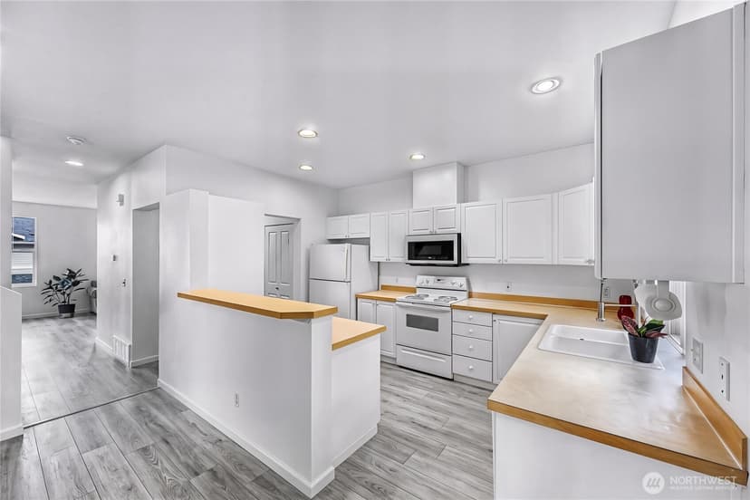 Property photo for 14007 69th Drive SE #P4, Snohomish photo 8