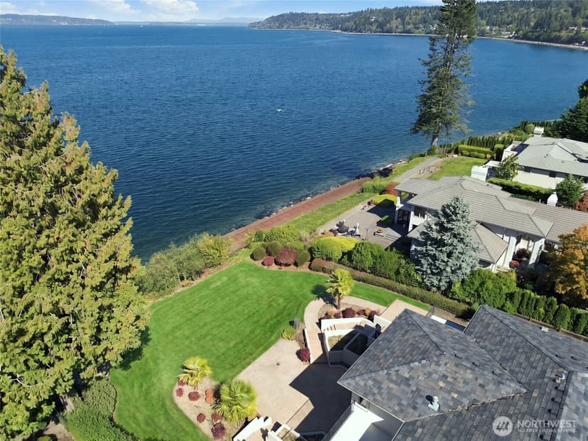Property photo for 8711 Talbot Road, Edmonds photo 33