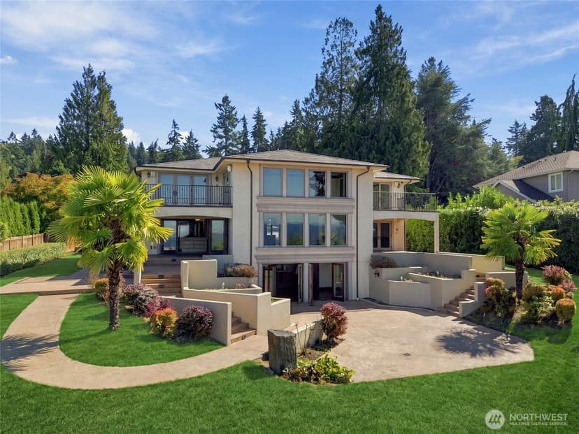 Property photo for 8711 Talbot Road, Edmonds photo 3