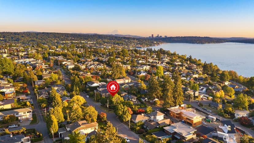 Property photo for 1250 6th Street W, Kirkland photo 6