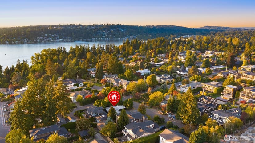 Property photo for 1250 6th Street W, Kirkland photo 7