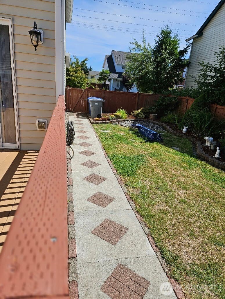 Property photo for 201 Glennwood Place SE, Renton photo 27