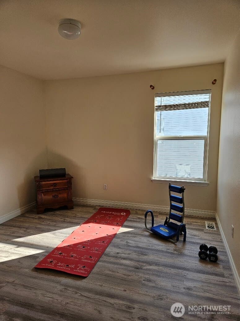 Property photo for 201 Glennwood Place SE, Renton photo 20