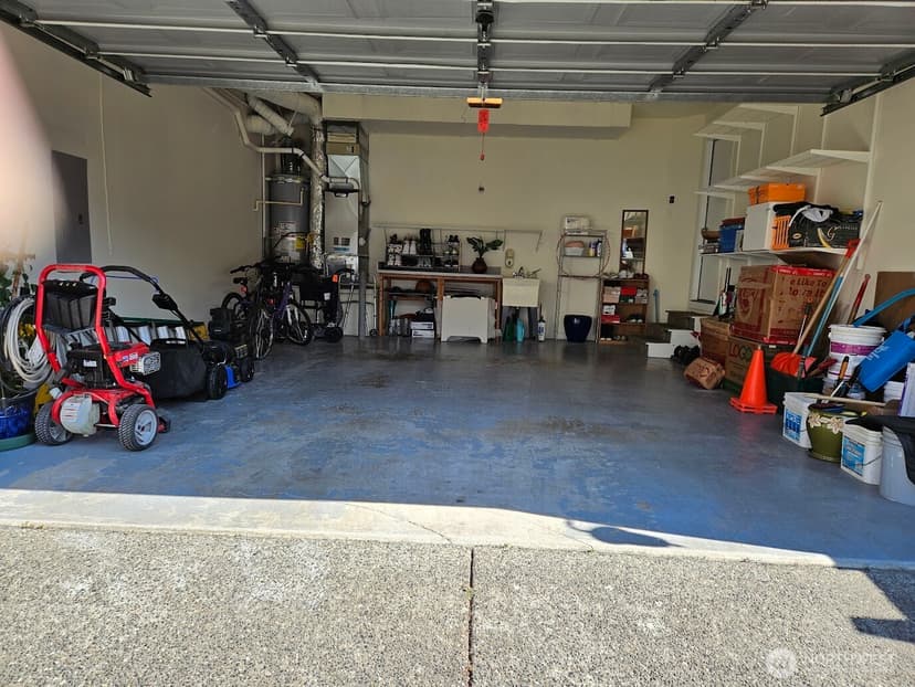 Property photo for 201 Glennwood Place SE, Renton photo 31